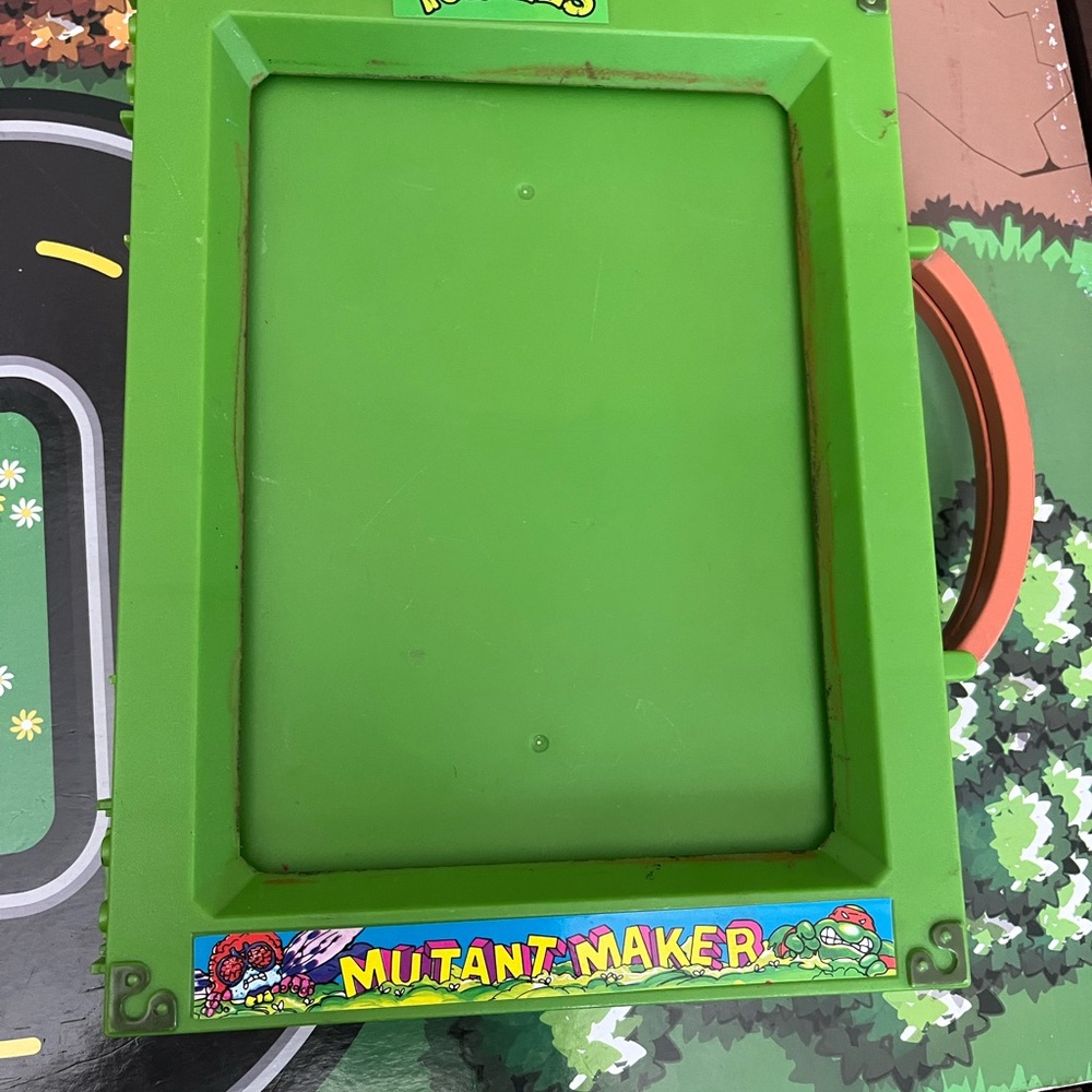 Vintage teenage mutant ninja turtle mutant maker toy And Metal Lunch Box